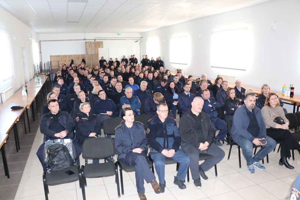 Vatrogasci Peteranec