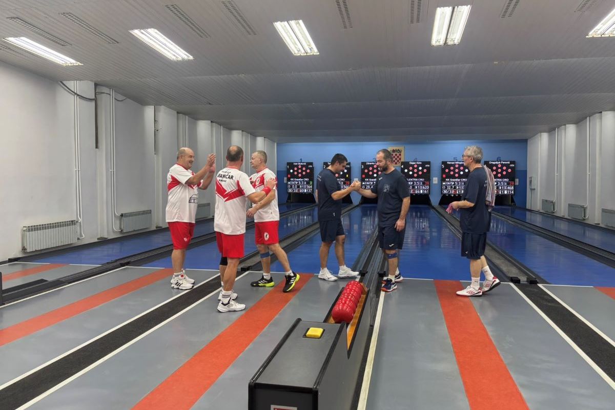 Kuglači Graničara i Elektre