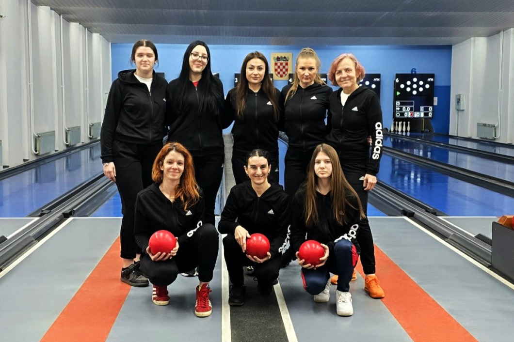 Mlađe juniorke Podravke