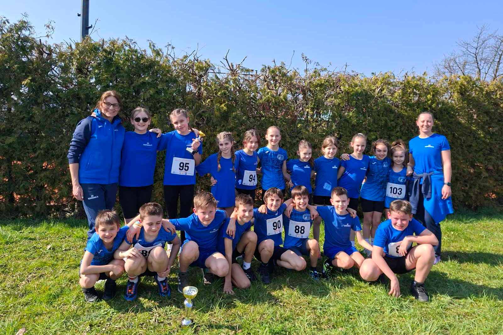 Atletičarke i atletičari