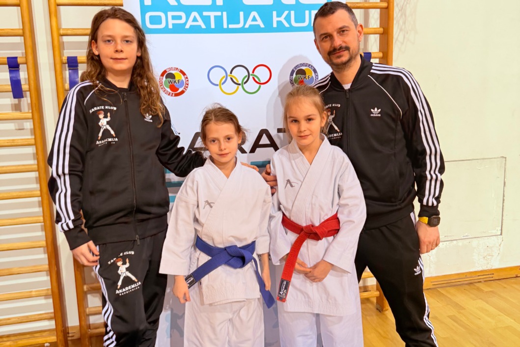 Filip, Janja, Anamarija i trener Luka