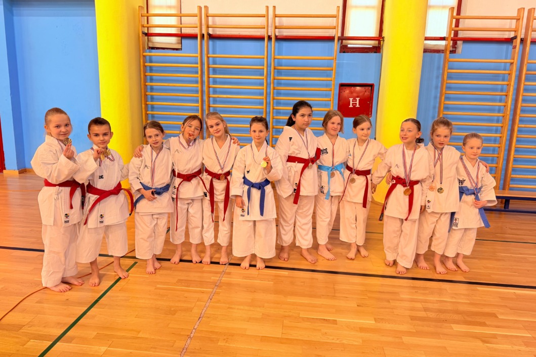 Članice Karate kluba Akademija Koprivnica