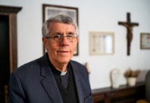 U čast 50 godina svećeništva mons. Leonarda Markača župni zborovi u Močilama pripremaju veliki svečani koncert Mons. Leonard Markač