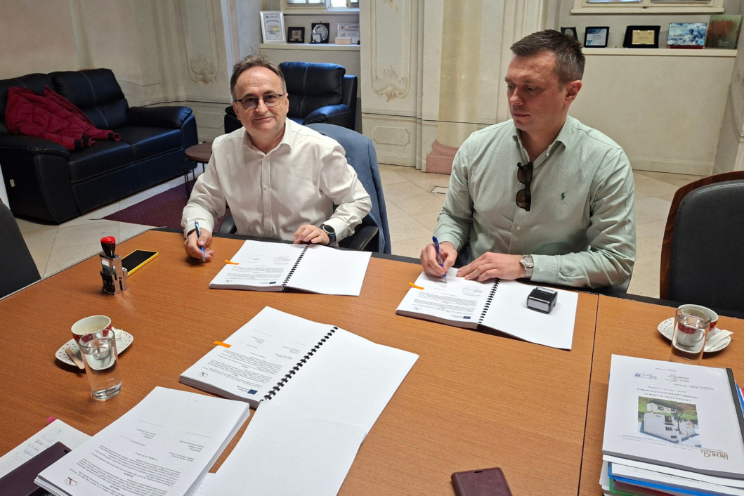 Potpisivanje ugovora