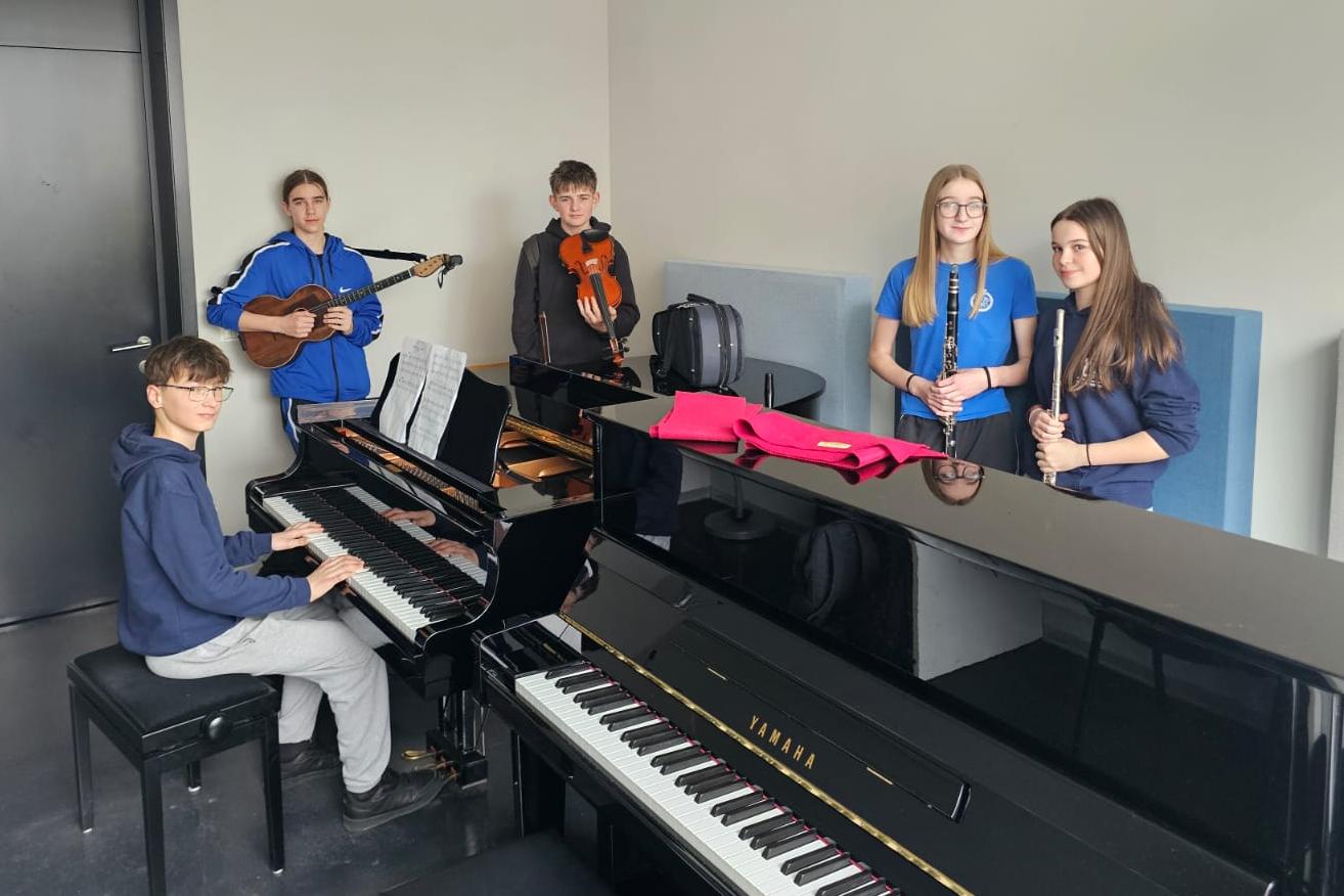 Članovi zbora OŠ Đurđevac