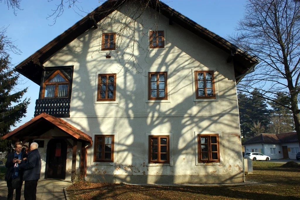 Glazbena škola u Novom Marofu