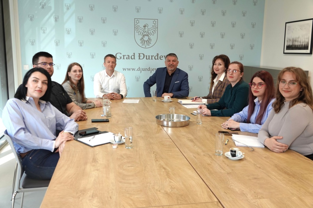Članovi đurđevačkog Savjeta mladih
