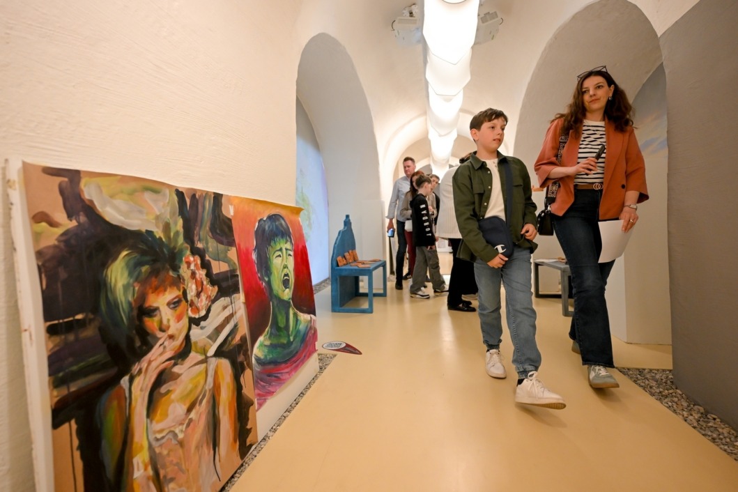 Izložba mladih talenata