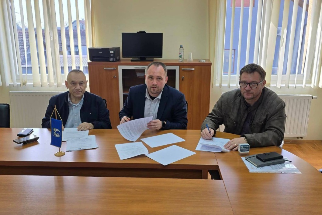 Potpisivanje ugovora