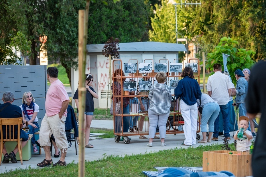 Manifestacija Sastanak u traperu