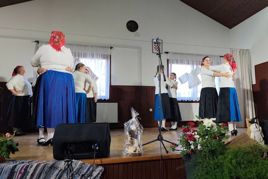 Članice Folklorne udruge Kloštar Podravski