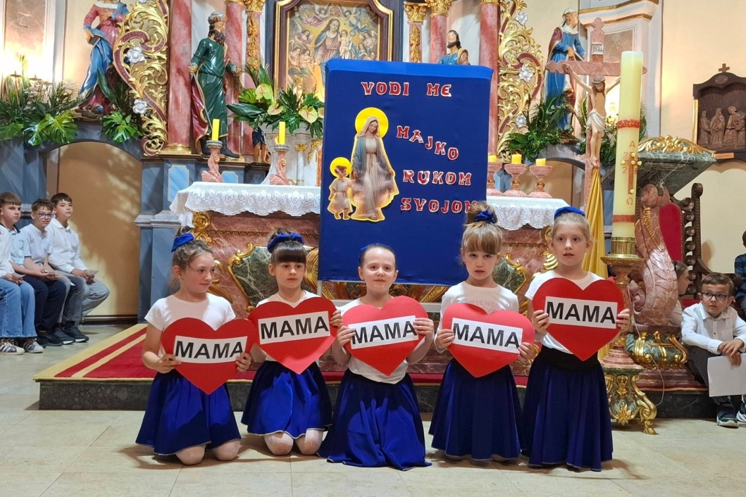 Majčin dan u močilskoj crkvi