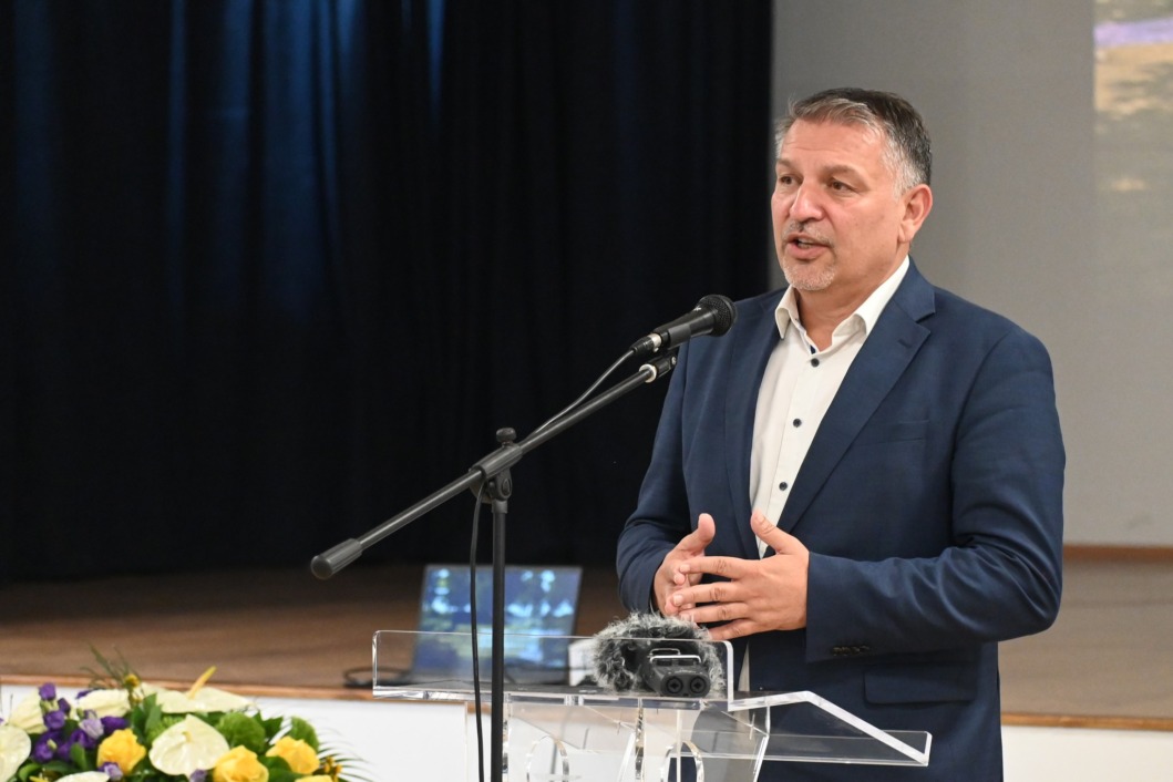Željko Lacković
