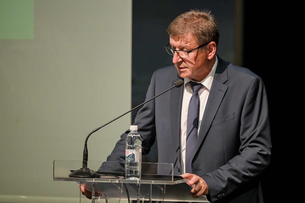 Mladen Benjak