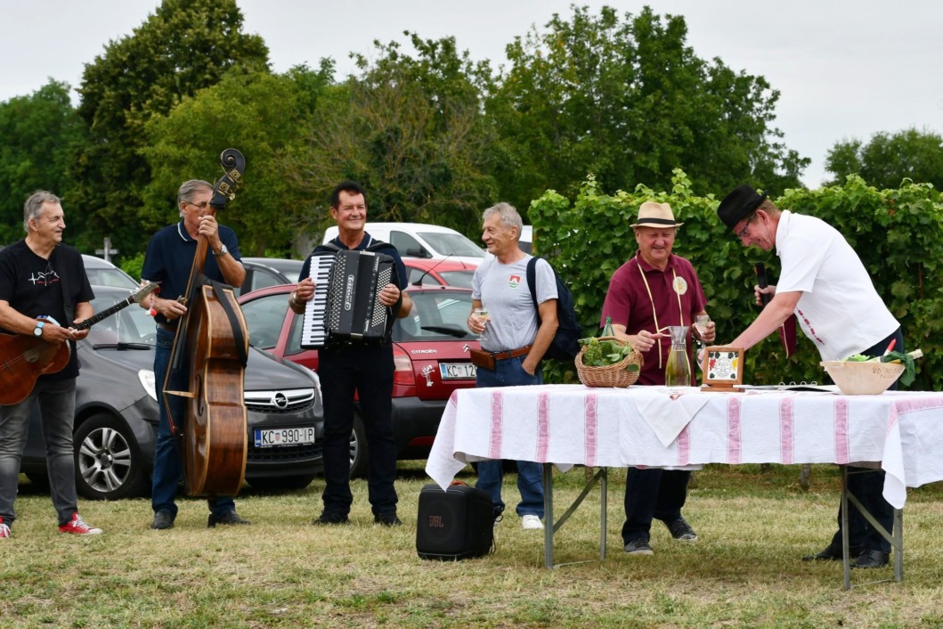 Proslava Bartolova na brijegu Sveta tri kralja