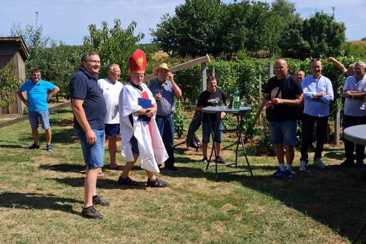 Proslava Bartolova u Grabrovnici