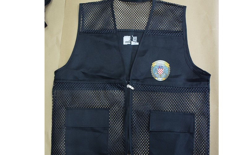 Rekviziti lažnog policajca